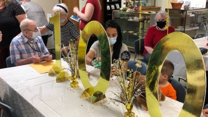 Americký veterán, jenž osvobozoval Plzeň, oslavil 100.&nbsp;narozeniny