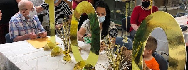 Americký veterán, jenž osvobozoval Plzeň, oslavil 100.&nbsp;narozeniny