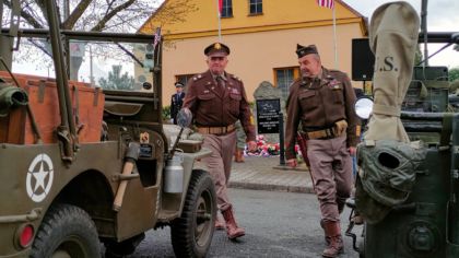 Památku letců, kteří zahynuli při&nbsp;bombardování Škodovky, si připomněli v&nbsp;Liticích