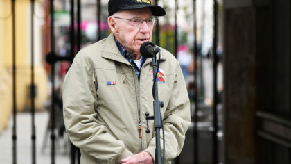 Výstava ve Smetanových sadech je poděkováním mužům, kteří v&nbsp;roce 1945 přinesli Plzni svobodu
