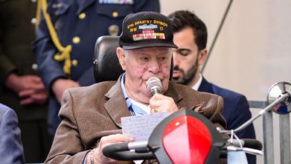 Vzpomínkovým aktem u&nbsp;pomníku Díky, Ameriko! pokračovaly Slavnosti svobody