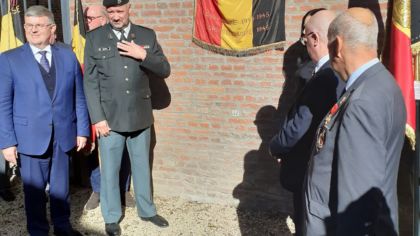 V pátek 7.&nbsp;října město Plzeň ve spolupráci s&nbsp;partnerským městem Liege a&nbsp;s&nbsp;ambasádou České republiky v&nbsp;Belgii odhalilo v&nbsp;části pevnosti zvané L‘ Enclos des fusillés de Liège pamětní desku věnovanou 17.&nbsp;střeleckému praporu.