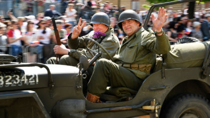 Konvoj, dobové letouny i&nbsp;grippeny. Takové budou letošní Slavnosti svobody