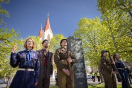 Vzpomínkové akty zahájily Slavnosti svobody, promluvili při&nbsp;nich potomci veteránů