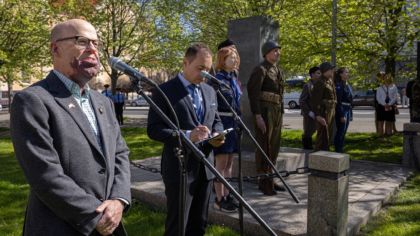 Vzpomínkové akty zahájily Slavnosti svobody, promluvili při&nbsp;nich potomci veteránů