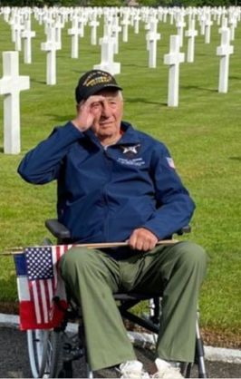 Americký veterán Robert C. Moran dnes slaví 99.&nbsp;narozeniny