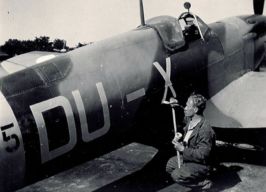 Před 105 lety se ve Stradouni u&nbsp;Vysokého Mýta narodil plukovník ve výslužbě, příslušník 310 a&nbsp;312.&nbsp;československé stíhací perutě RAF, Josef Prokopec