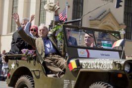 Dnes si připomínáme 100.&nbsp;výročí narození belgického veterána a&nbsp;příslušníka 17.&nbsp;střeleckého praporu, Valéra Gustina