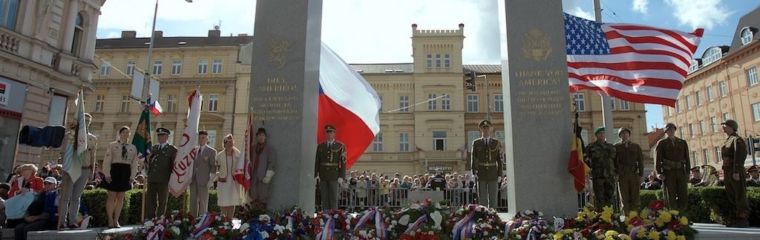 The Liberation Festival Pilsen 2024 starts with Republic Square opening ceremony attended by relatives of US and Belgian veterans