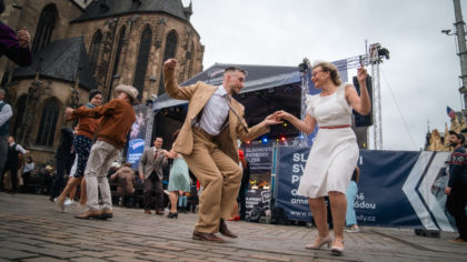 Zahajovací ceremoniál Slavností svobody sledovaly tisíce lidí