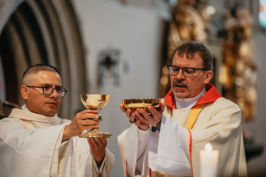 V katedrále se konala mše svatá za veterány a&nbsp;oběti válek