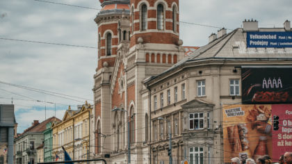 ČTK: Konvoj v&nbsp;Plzni viděly tisíce lidí