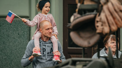 ČTK: Konvoj v&nbsp;Plzni viděly tisíce lidí