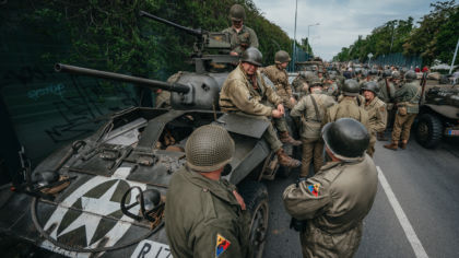 ČTK: Konvoj v&nbsp;Plzni viděly tisíce lidí