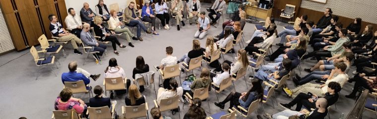 ČRo Plzeň: Potomci amerických a&nbsp;belgických veteránů 2.&nbsp;světové války v&nbsp;Českém rozhlasu Plzeň