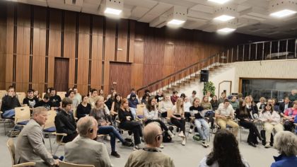 ČRo Plzeň: Potomci amerických a&nbsp;belgických veteránů 2.&nbsp;světové války v&nbsp;Českém rozhlasu Plzeň