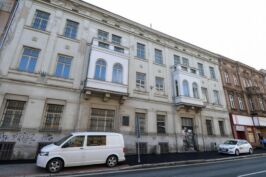 Město Plzeň spustilo rozsáhlou rekonstrukci budovy na Klatovské třídě 19. Během dvou let se promění v&nbsp;jedinečné zážitkové muzeum pro turisty z&nbsp;celého světa.