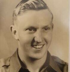 Dnes si připomínáme 100.&nbsp;výročí narození nadporučíka Virgila Paula Kirkhama, posledního amerického letce, který padl za války v&nbsp;Evropě