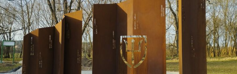 Práce na vybudování památníku 97.&nbsp;pěší divizi úspěšně pokračují