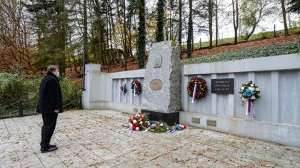 The City of Pilsen commemorated the Veterans Day by laying of flowers at Homolka park today.